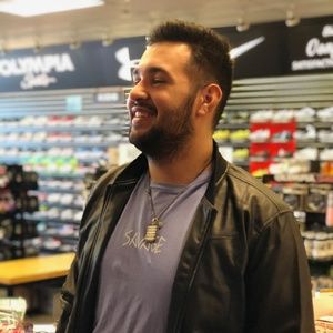 Meet your Posher, Mark